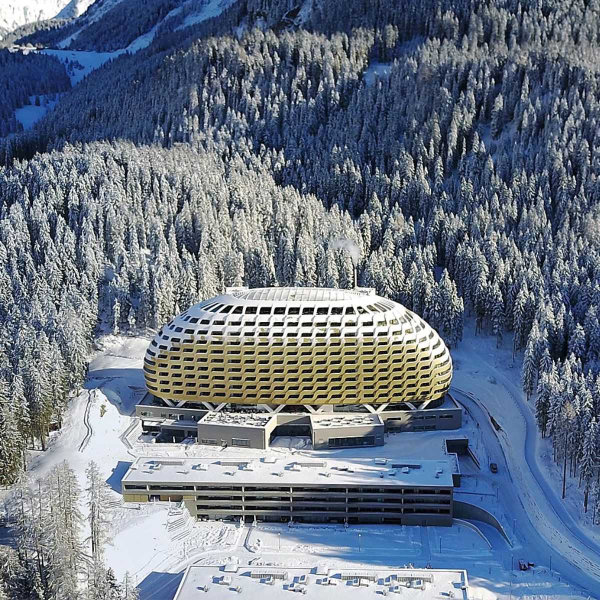 Milan - Davos - Milano Transfer